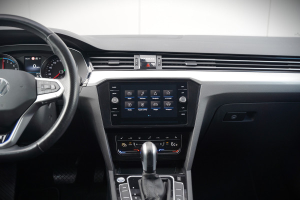 Volkswagen Passat Variant 1.4 TSI PHEV GTE Business | Stoelverwarming | Keyless | Navigatie | Apple Carplay | Camera | Trekhaak | Parkeersensoren | Climate Control | Cruise Control | Pretoria | SOH 93,87%