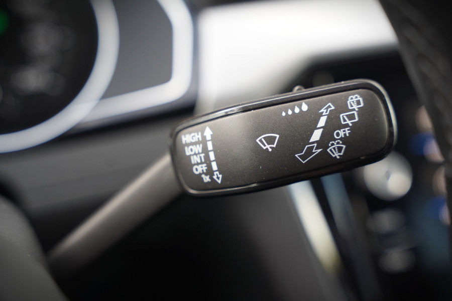 Volkswagen Passat Variant 1.4 TSI PHEV GTE Business | Stoelverwarming | Keyless | Navigatie | Apple Carplay | Camera | Trekhaak | Parkeersensoren | Climate Control | Cruise Control | Pretoria | SOH 93,87%