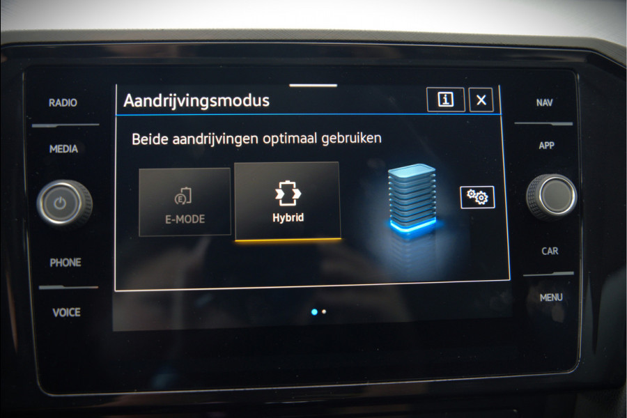 Volkswagen Passat Variant 1.4 TSI PHEV GTE Business | Stoelverwarming | Keyless | Navigatie | Apple Carplay | Camera | Trekhaak | Parkeersensoren | Climate Control | Cruise Control | Pretoria | SOH 93,87%
