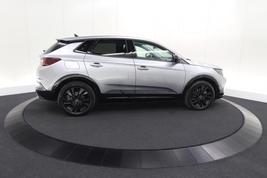 Opel Grandland 1.6 Turbo 225 Plug-In Hybrid GS | Adaptieve Cruise Control | Camera | Dodehoekdetectie