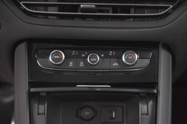 Opel Grandland 1.6 Turbo 225 Plug-In Hybrid GS | Adaptieve Cruise Control | Camera | Dodehoekdetectie