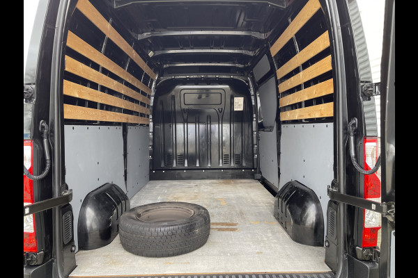 Opel Movano 2.3 CDTI 130pk L2H2 / vaste prijs rijklaar € 16.950 ex btw / lease vanaf € 366 / airco / cruise / navigatie / pdc achter / zwart metallic / geveerde chauffeurs stoel !