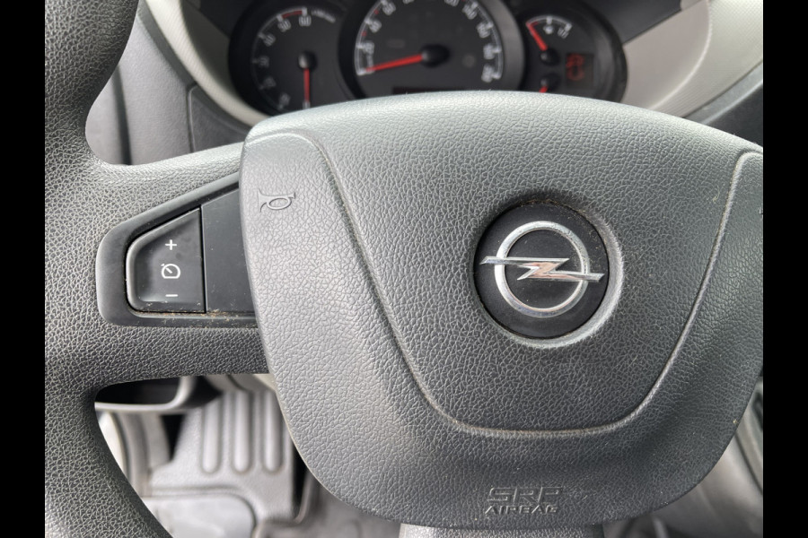 Opel Movano 2.3 CDTI 130pk L2H2 / vaste prijs rijklaar € 16.950 ex btw / lease vanaf € 366 / airco / cruise / navigatie / pdc achter / zwart metallic / geveerde chauffeurs stoel !