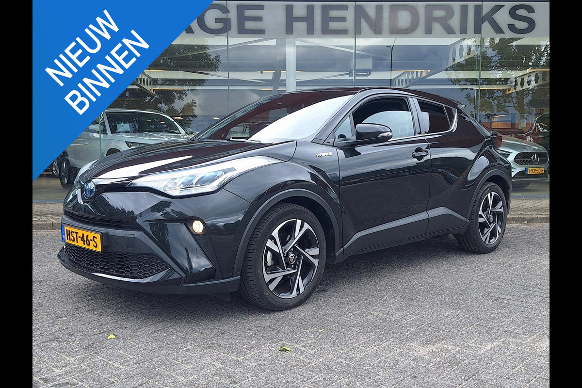 Toyota C-HR 2.0 Hybrid Dynamic | Apple Carplay Android Auto | Adaptive CC | Camera | Climate Control | 18"LM |