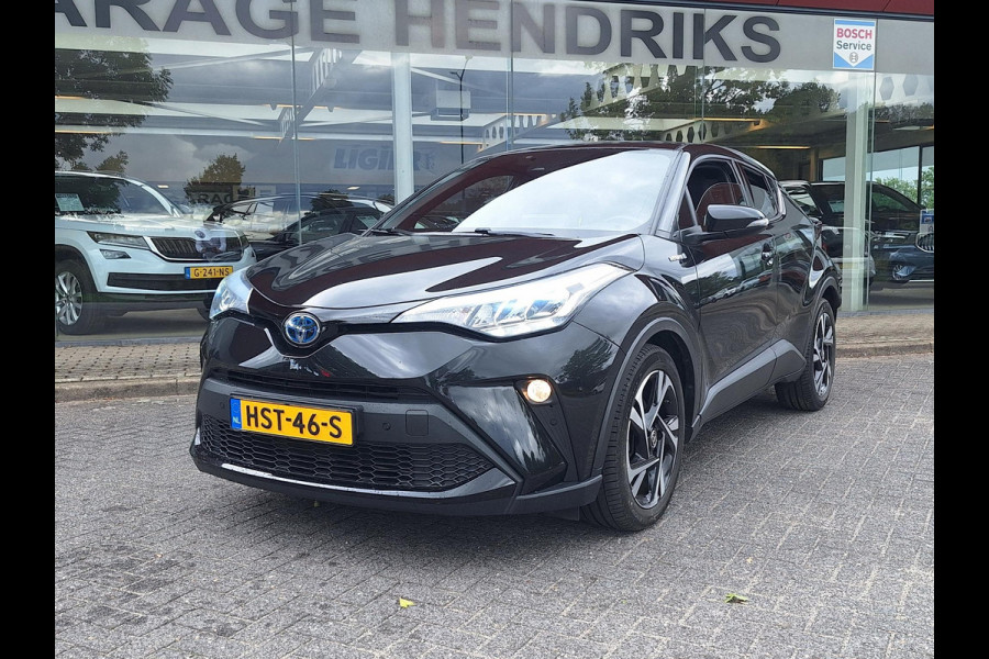 Toyota C-HR 2.0 Hybrid Dynamic | Apple Carplay Android Auto | Adaptive CC | Camera | Climate Control | 18"LM |