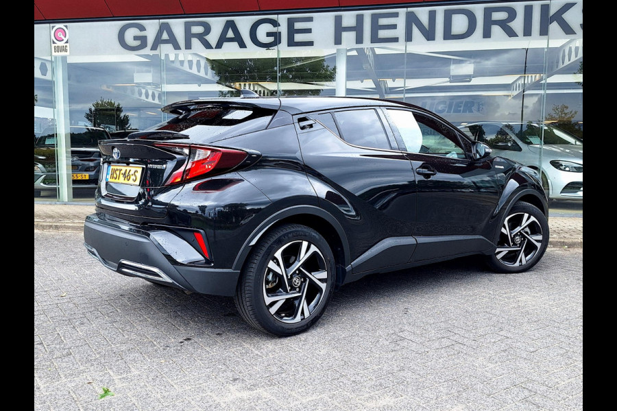Toyota C-HR 2.0 Hybrid Dynamic | Apple Carplay Android Auto | Adaptive CC | Camera | Climate Control | 18"LM |