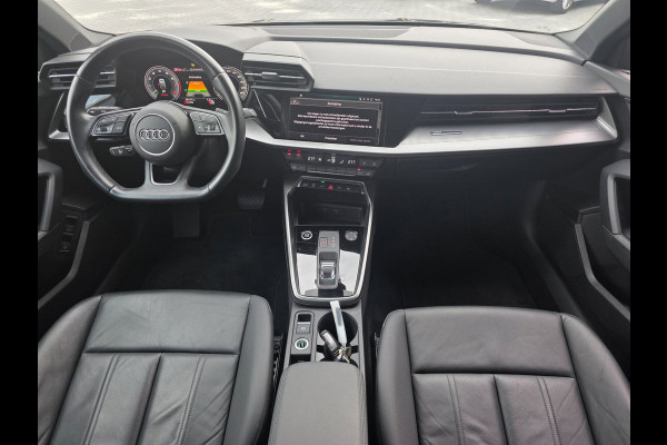 Audi A3 Sportback 40 e-tron TFSIe Pro Line plus | LEDER | BLACK OPTIEK | DIGITAL COCKPIT | STOELVERWARMING | CAMERA