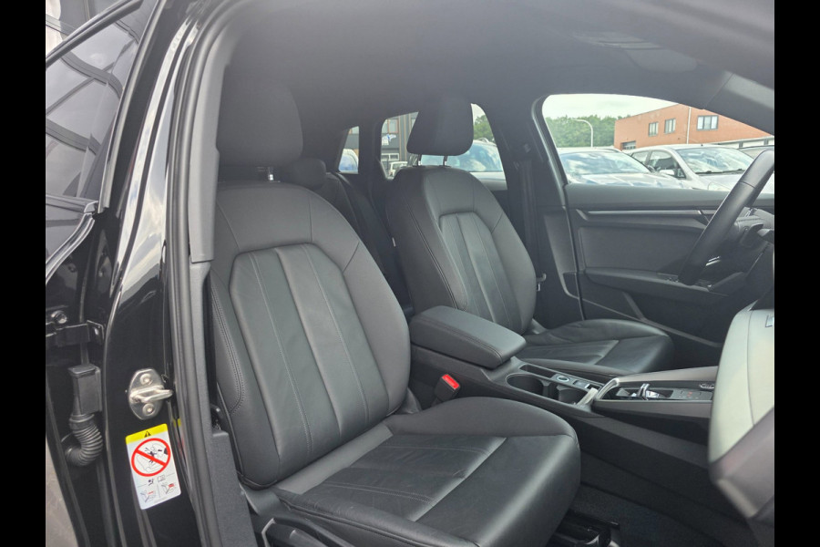 Audi A3 Sportback 40 e-tron TFSIe Pro Line plus | LEDER | BLACK OPTIEK | DIGITAL COCKPIT | STOELVERWARMING | CAMERA