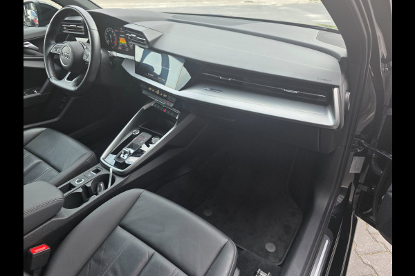 Audi A3 Sportback 40 e-tron TFSIe Pro Line plus | LEDER | BLACK OPTIEK | DIGITAL COCKPIT | STOELVERWARMING | CAMERA