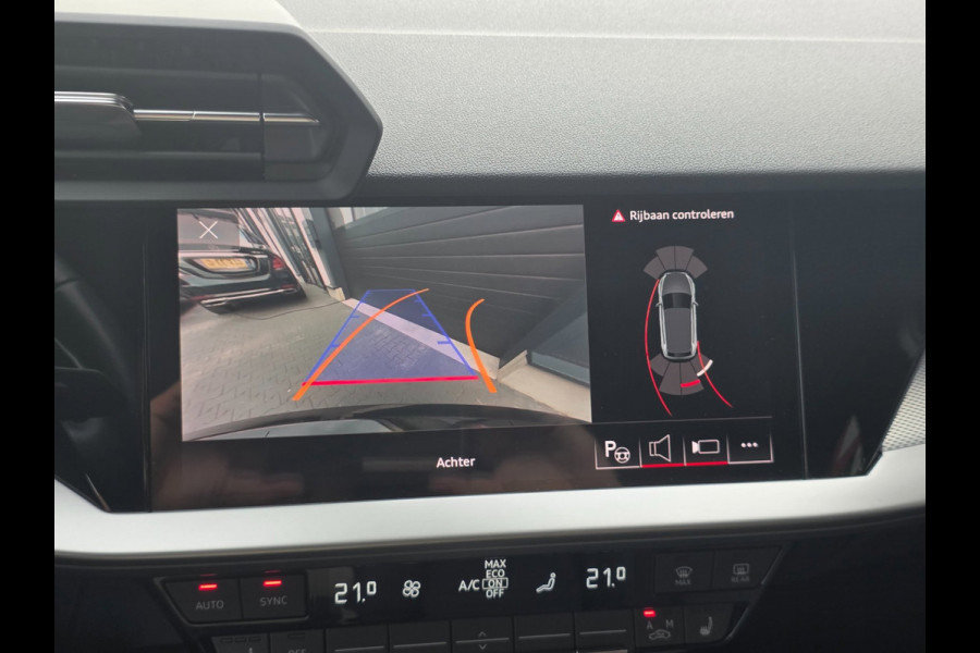 Audi A3 Sportback 40 e-tron TFSIe Pro Line plus | LEDER | BLACK OPTIEK | DIGITAL COCKPIT | STOELVERWARMING | CAMERA
