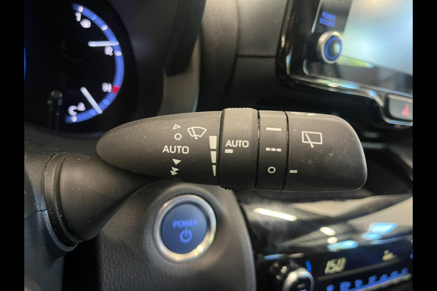 Toyota Yaris Cross 1.5 Hybrid Business Navigatie Apple Carplay Android Auto Camera Parkeerhulp Adaptive Cruise Control Climate Control Lichtmetalen velgen