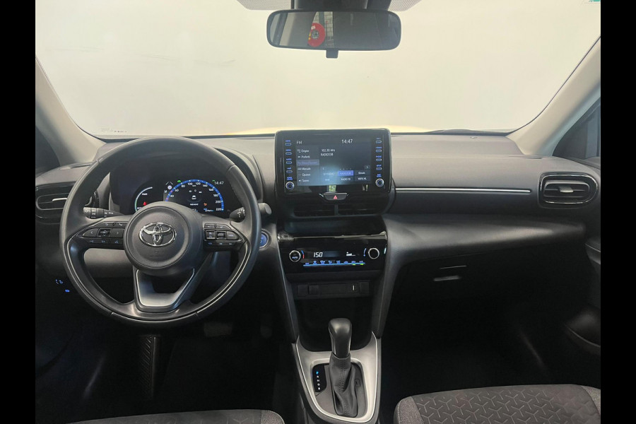 Toyota Yaris Cross 1.5 Hybrid Business Navigatie Apple Carplay Android Auto Camera Parkeerhulp Adaptive Cruise Control Climate Control Lichtmetalen velgen