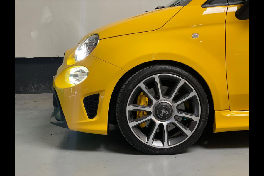 Fiat 500 1.4 T-Jet Abarth Competizione 70th Anniversary | kuipstoelen | Pano | DAB | Beats by Dre | Navi