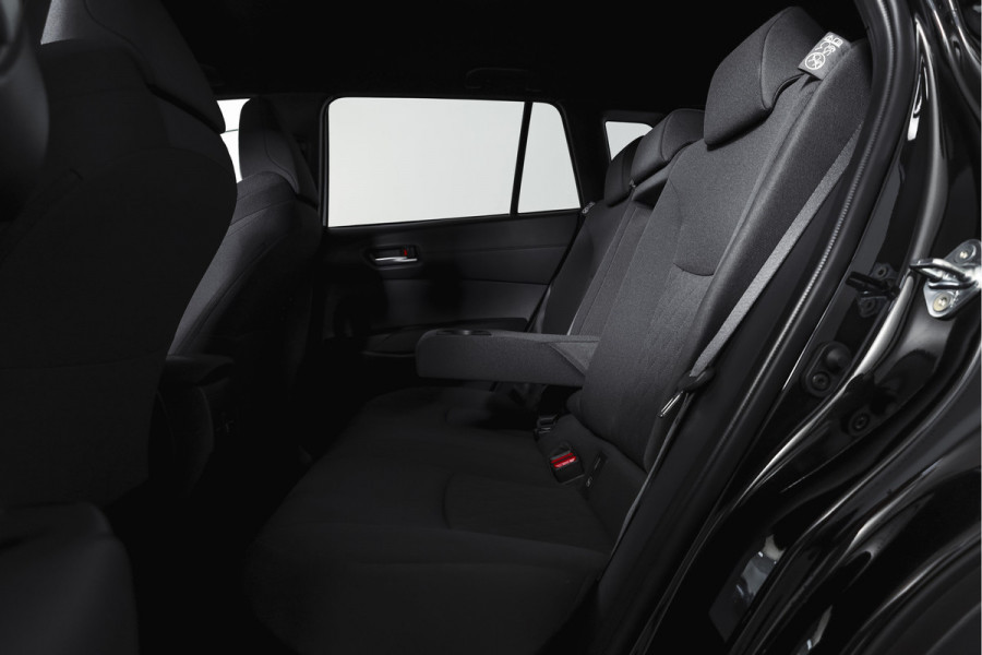 Toyota Corolla Cross Hybrid 140 Dynamic | Dig. Cockpit | Adapt. Cruise | Winterpakket | PDC | Camera | App. Connect | ECC | Elek. Klep | LM 18" | 3845