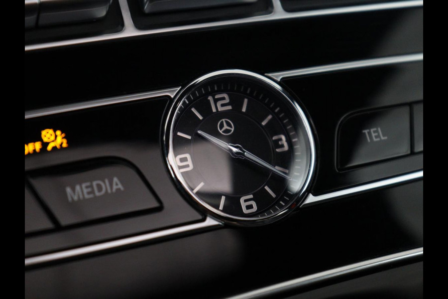 Mercedes-Benz E-Klasse Estate AMG 53 4MATIC Premium Plus | Panoramadak | Leder/alcantara | Adaptive cruise | 360 camera | Carplay | Sfeerverlichting | Dodehoek detectie |