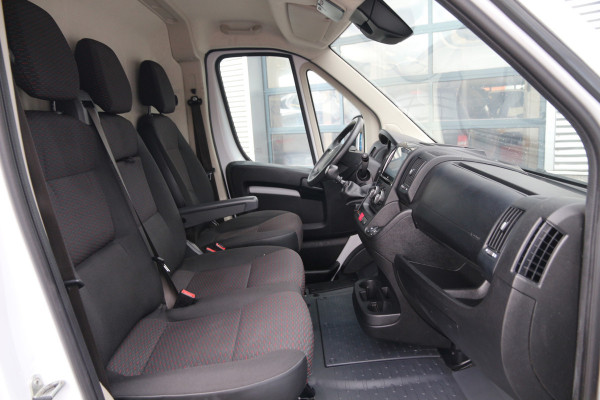 Opel Movano 2.2 HDI 140 | 2x Schuifdeur | Standkachel | L2H2 | Trekhaak | Airco..