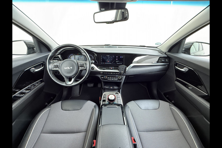 Kia e-Niro Edition 64kWh SOH 95,7% Stuur+Stoelverwarming Adap.Cruise Camera Apple Carplay Android Auto Navi Ecc Keyless-go DAB Lane Assist Isofix Regensensor Bluetooth 1e Eigenaar Origineel Nederlandse Auto