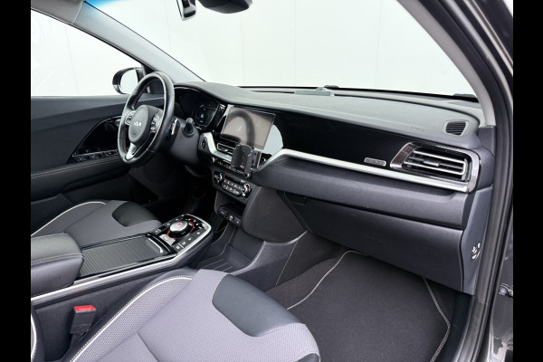 Kia e-Niro Edition 64kWh SOH 95,7% Stuur+Stoelverwarming Adap.Cruise Camera Apple Carplay Android Auto Navi Ecc Keyless-go DAB Lane Assist Isofix Regensensor Bluetooth 1e Eigenaar Origineel Nederlandse Auto