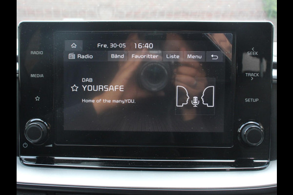 Kia Xceed 1.0 T-GDi 120pk ComfortLine Camera Navigatie Apple Carplay/Android Auto Climate Control Cruise control Lichtmetalen velgen