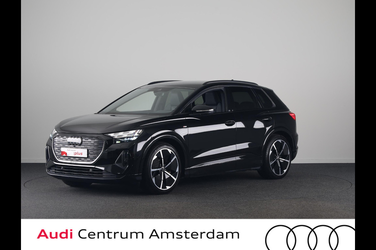 Audi Q4 e-tron 50 quattro S edition 77 kWh Lederen bekleding | 21 inch lichtmetalen velgen | Parkeercamera | Navigatie