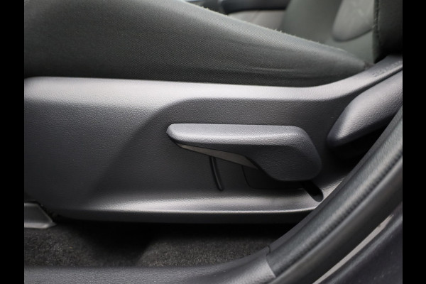 Toyota RAV4 2.5 Hybrid | Trekhaak | Bearlock | Navi | Apple Carplay / Android | Elek. Klep | Prijs Rijklaar !!