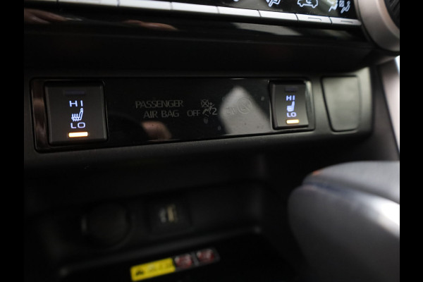 Toyota RAV4 2.5 Hybrid | Trekhaak | Bearlock | Navi | Apple Carplay / Android | Elek. Klep | Prijs Rijklaar !!