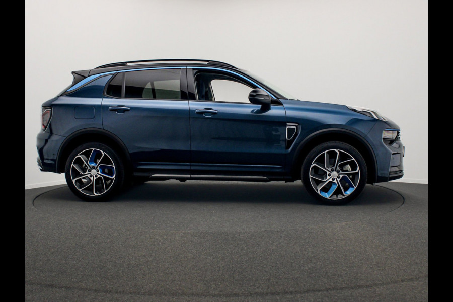 Lynk & Co 01 1.5 261PK Plug-in Hybrid * 360° Camera* Pano/dak Apple/Carplay Adaptive/Cruise