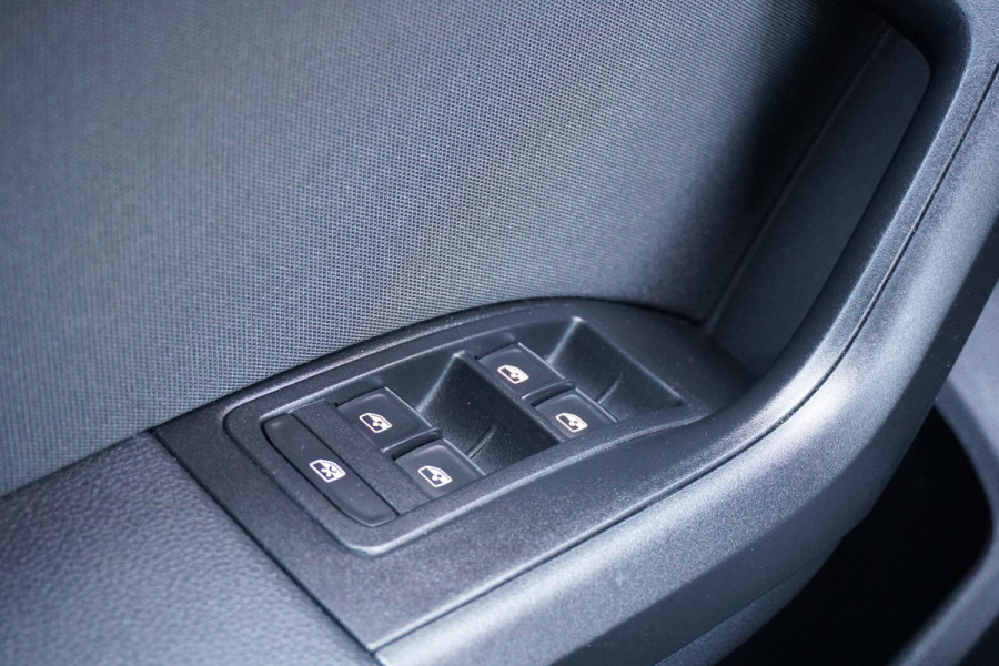 Seat Ateca 1.5 TSI FR Business Intense + CAMERA / ALCANTARA / ELEK. KOFFERKLEP / ACC