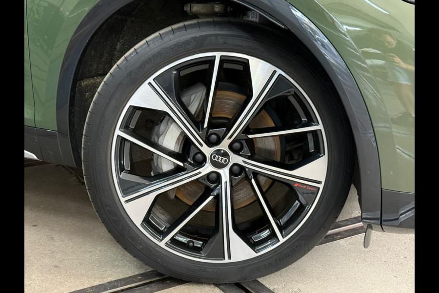 Audi Q5 Sportback 50 TFSI e S-line edition | Luchtvering | District Green | Ambient | Matrix-LED / OLED | Business-Pack | CarPlay