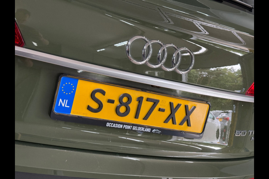 Audi Q5 Sportback 50 TFSI e S-line edition | Luchtvering | District Green | Ambient | Matrix-LED / OLED | Business-Pack | CarPlay