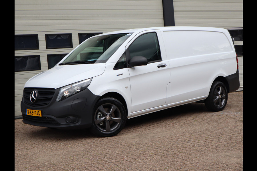 Mercedes-Benz eVito 112 66 kWh SoH 97,6 % AC + DC Snelladen L2 Lang - LM - Camera - 3 Zits - Betimmerd