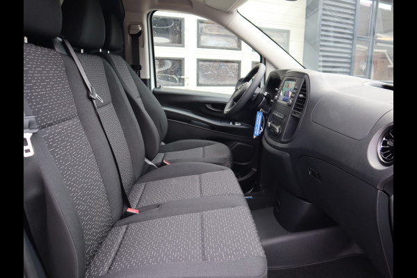 Mercedes-Benz eVito 112 66 kWh SoH 97,6 % AC + DC Snelladen L2 Lang - LM - Camera - 3 Zits - Betimmerd