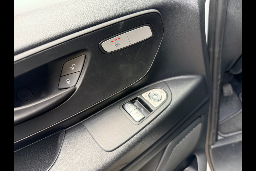 Mercedes-Benz eVito 112 66 kWh SoH 97,6 % AC + DC Snelladen L2 Lang - LM - Camera - 3 Zits - Betimmerd