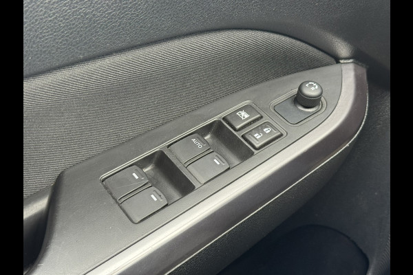 Suzuki Vitara 1.4 Boosterjet Select Smart Hybrid Trekhaak Led Carplay Adaptive cruise Climate control Camera