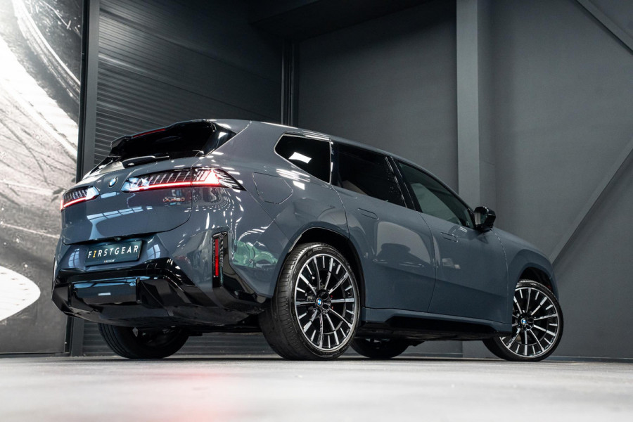 BMW iX3 50 xDrive 113 kWh *Harman-Kardon / HUD / Memory / BMW Panoramic vision / Surround-view*