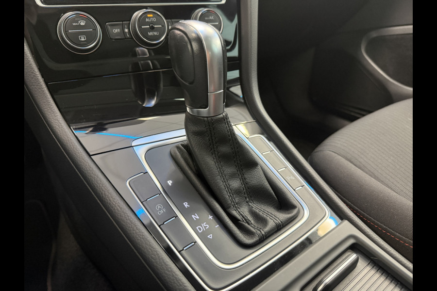 Volkswagen Golf Variant 1.5 TSI Highline Panoramadak Navigatie Adaptive-Cruise