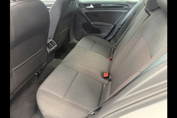 Volkswagen Golf Variant 1.5 TSI Highline Panoramadak Navigatie Adaptive-Cruise