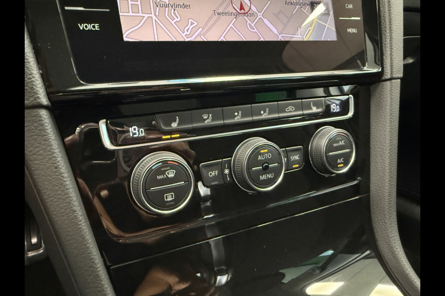 Volkswagen Golf Variant 1.5 TSI Highline Panoramadak Navigatie Adaptive-Cruise