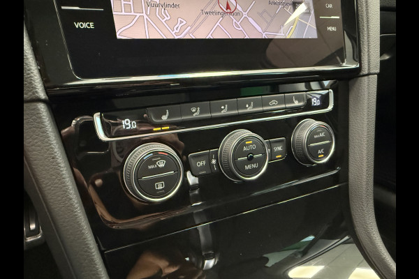 Volkswagen Golf Variant 1.5 TSI Highline Panoramadak Navigatie Adaptive-Cruise