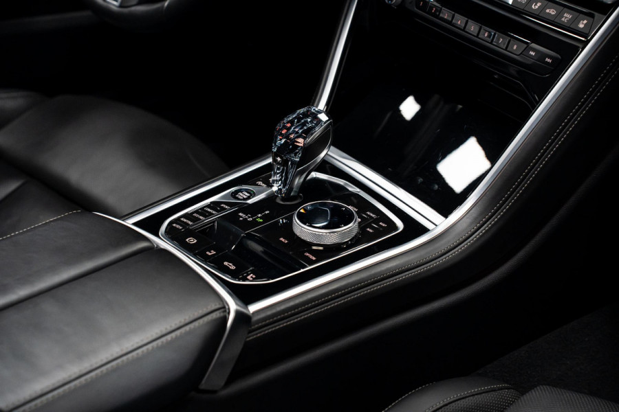 BMW 8 Serie 840d xDrive High Executive *M-Sport / Bowers & Wilkins / Actieve-Besturing / Stoelventilatie / Soft-Close / Standverwarming / Memory*
