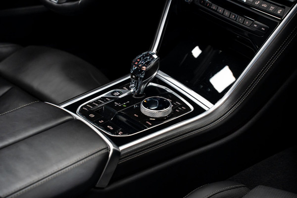 BMW 8 Serie 840d xDrive High Executive *M-Sport / Bowers & Wilkins / Actieve-Besturing / Stoelventilatie / Soft-Close / Standverwarming / Memory*