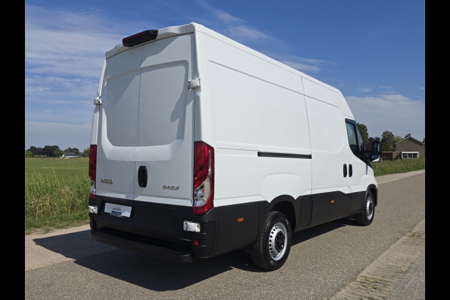 Iveco Daily 35S14V 2.3 352L H2 - 140 Pk - Euro 6 - Airco - Cruise Control