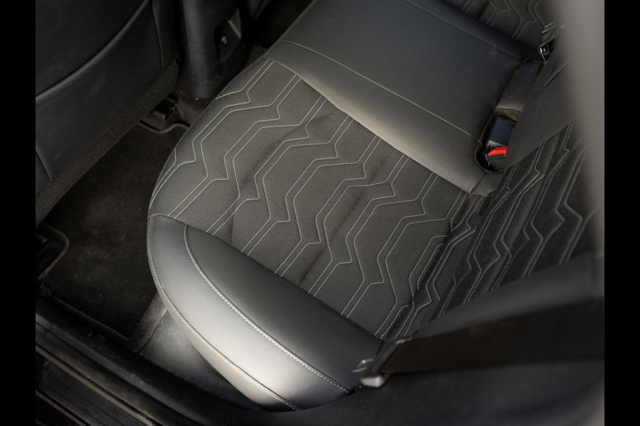 Kia Ceed 1.0 T-GDi MHEV Design Edition | Op Voorraad | Camera | Apple Carplay | Adapt. Cruise | Stoel&Stuur Verwarming | Navi | Keyless