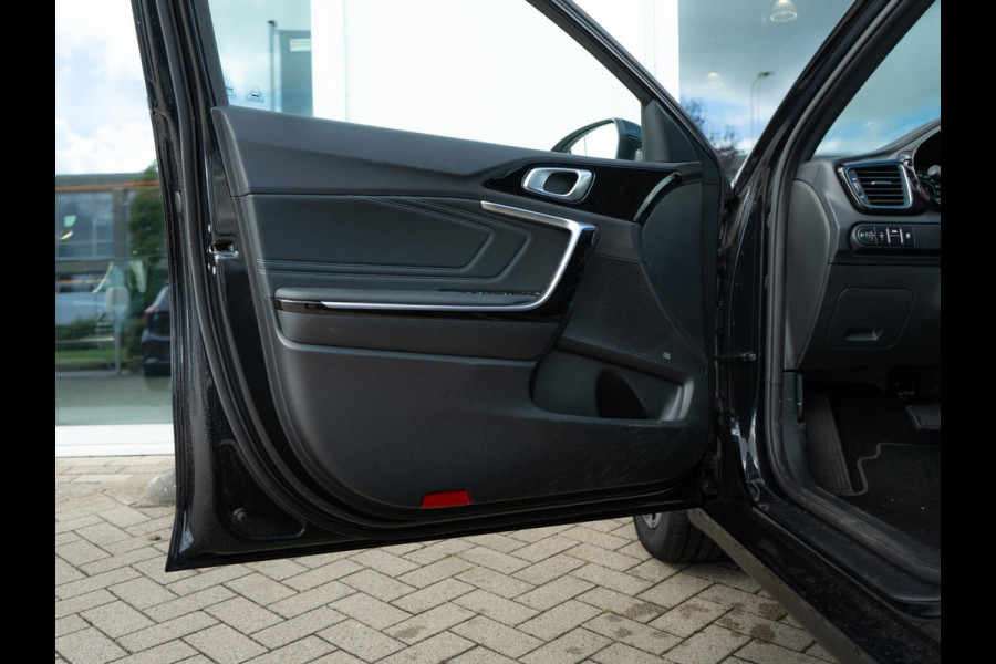 Kia Ceed 1.0 T-GDi MHEV Design Edition | Op Voorraad | Camera | Apple Carplay | Adapt. Cruise | Stoel&Stuur Verwarming | Navi | Keyless
