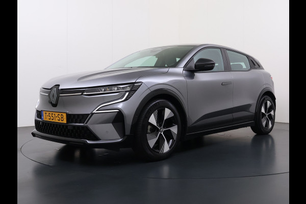 Renault Mégane E-Tech EV60 Warmtepomp Stoel+Stuurverwarming Adap.Cruise Google®-Maps Navi Camera Ecc Optimum Charge Business Ed. Evolution Keyless Apple Carplay/Android Auto Bluetooth LMV Led Pdc Isofix Lane Assist Regen-Lichtsensor Dealeronderhouden Origineel Nederlandse Auto