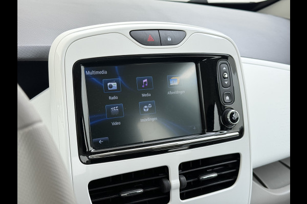 Renault ZOE R90 Life 41kWh Eigen Accu SOH 91% Apple Carplay Android Auto Navi Ecc Keyless Cruise Control Pdc Regen-Lichtsensor Isofix Led Voicecontrol 1e Eigenaar Dealeronderhouden Origineel Nederlandse Auto