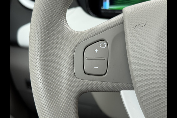 Renault ZOE R90 Life 41kWh Eigen Accu SOH 91% Apple Carplay Android Auto Navi Ecc Keyless Cruise Control Pdc Regen-Lichtsensor Isofix Led Voicecontrol 1e Eigenaar Dealeronderhouden Origineel Nederlandse Auto