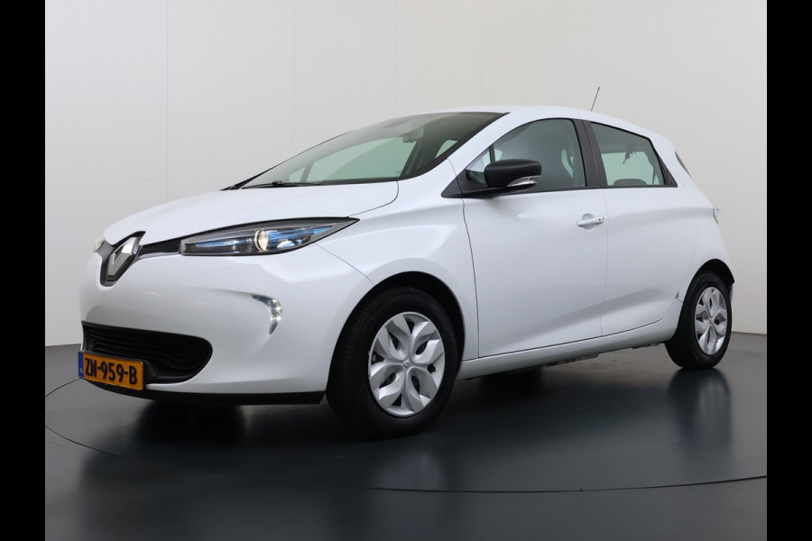 Renault ZOE R90 Life 41kWh Eigen Accu SOH 91% Apple Carplay Android Auto Navi Ecc Keyless Cruise Control Pdc Regen-Lichtsensor Isofix Led Voicecontrol 1e Eigenaar Dealeronderhouden Origineel Nederlandse Auto