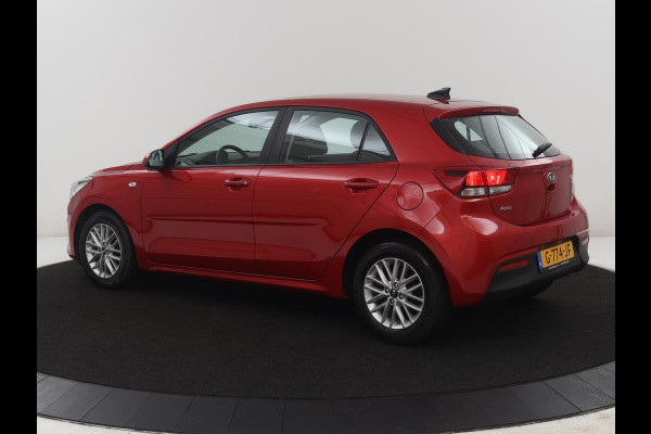 Kia Rio 1.0 TGDI DynamicLine | Carplay | Camera | Full LED | Cruise control | Navigatie | Lichtmetaal 15 '' | Full LED | DAB |