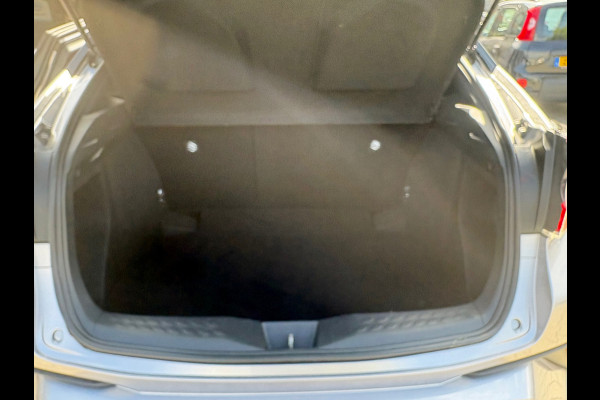 Toyota C-HR 1.8 Hybrid Executive (RIJKLAARPRIJS/BOVAG)